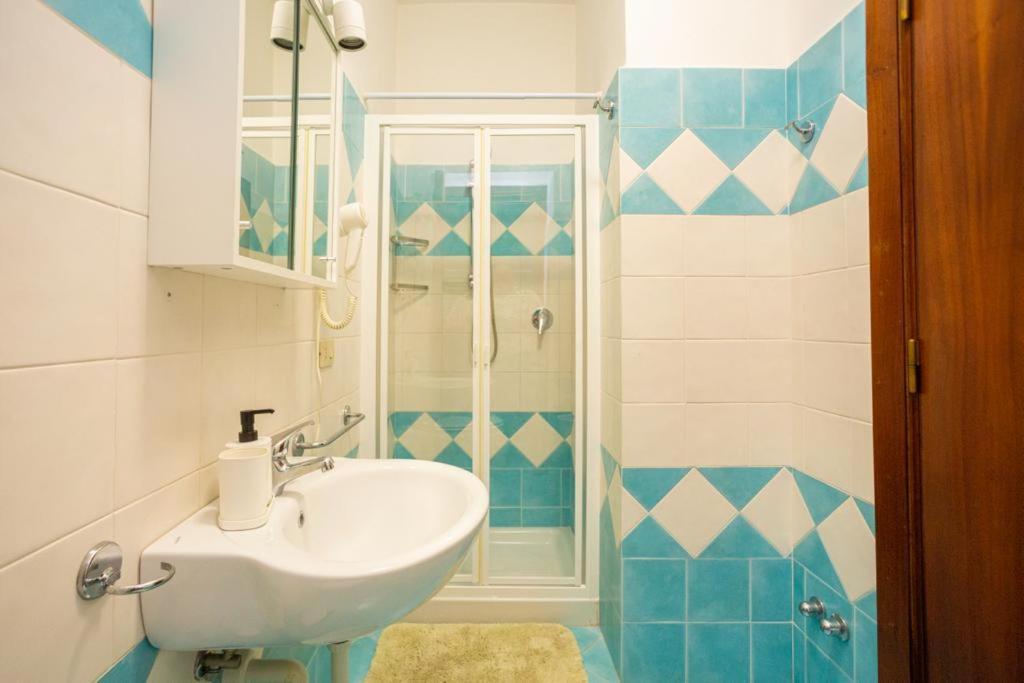 Villa Rosa Rooms Ίσκια Εξωτερικό φωτογραφία